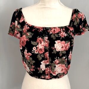 Vibrant Red Floral Puff Sleeve Crop Top